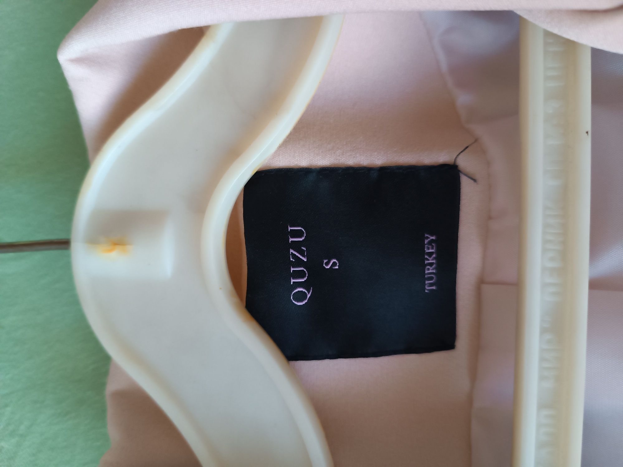 Актуални  Връхни ризи ZARA, Adidas,H&M