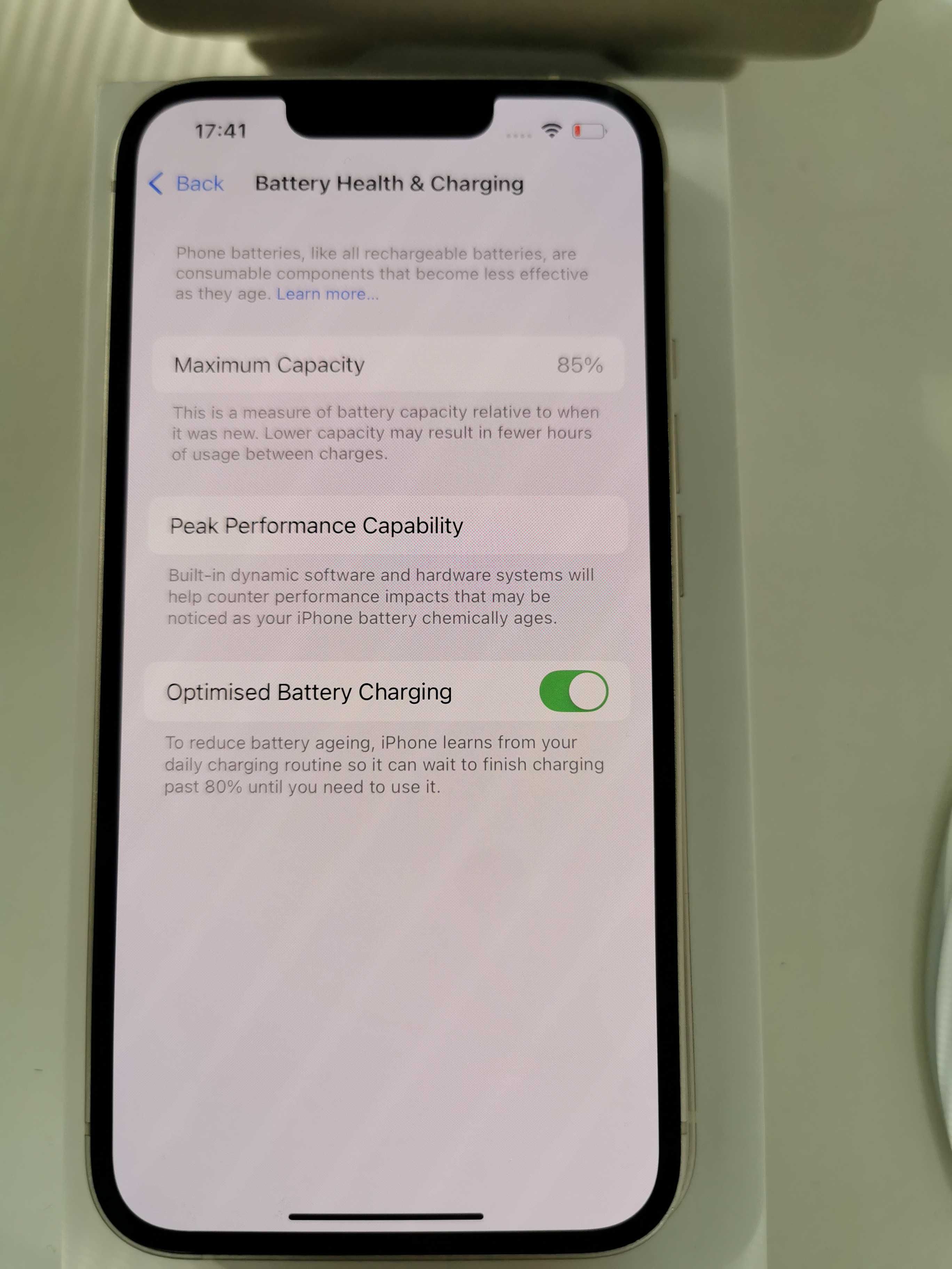 iPhone 13,  128GB, Бял (Starlight)