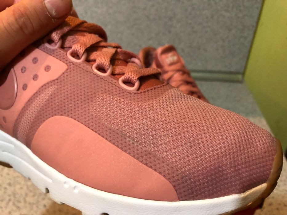 ОРИГИНАЛНИ *** Nike Air Max Zero / Pink Mode