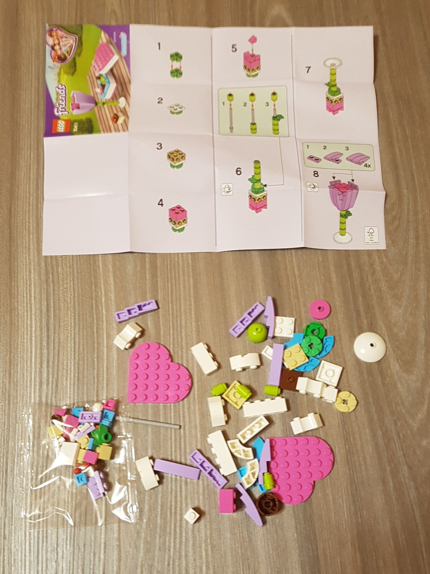 Lego Friends 30411 Cutie de ciocolată și floare