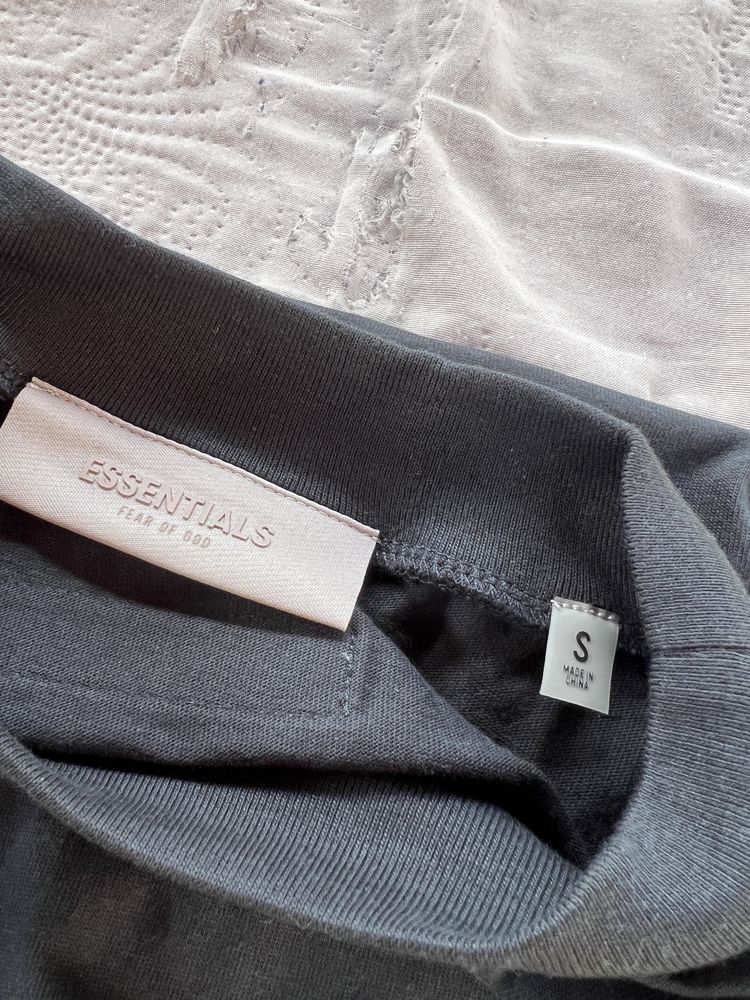 Essentials oversized тениска