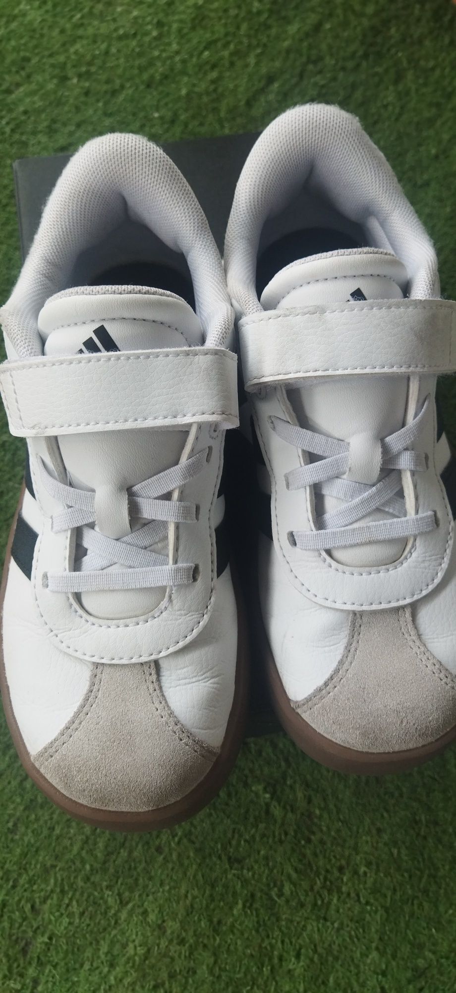Детски маратонки Adidas court 33 номер