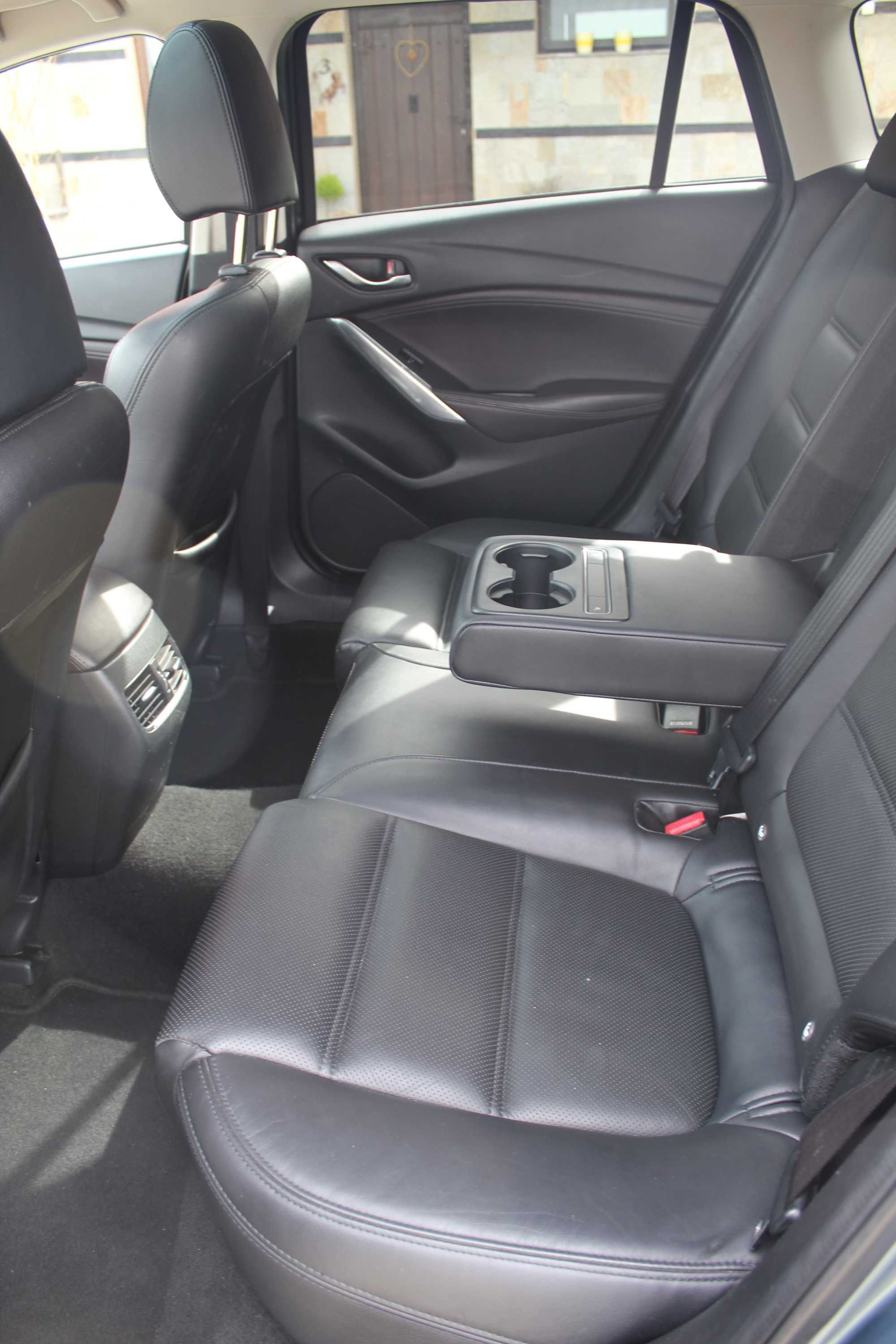 Mazda 6 Takumi 2.2D Automatic