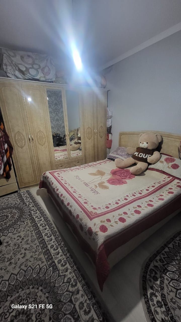 Продаётся  Спальный гарнитур в хорошем состоянии!