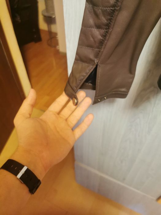 Geacă din piele naturală