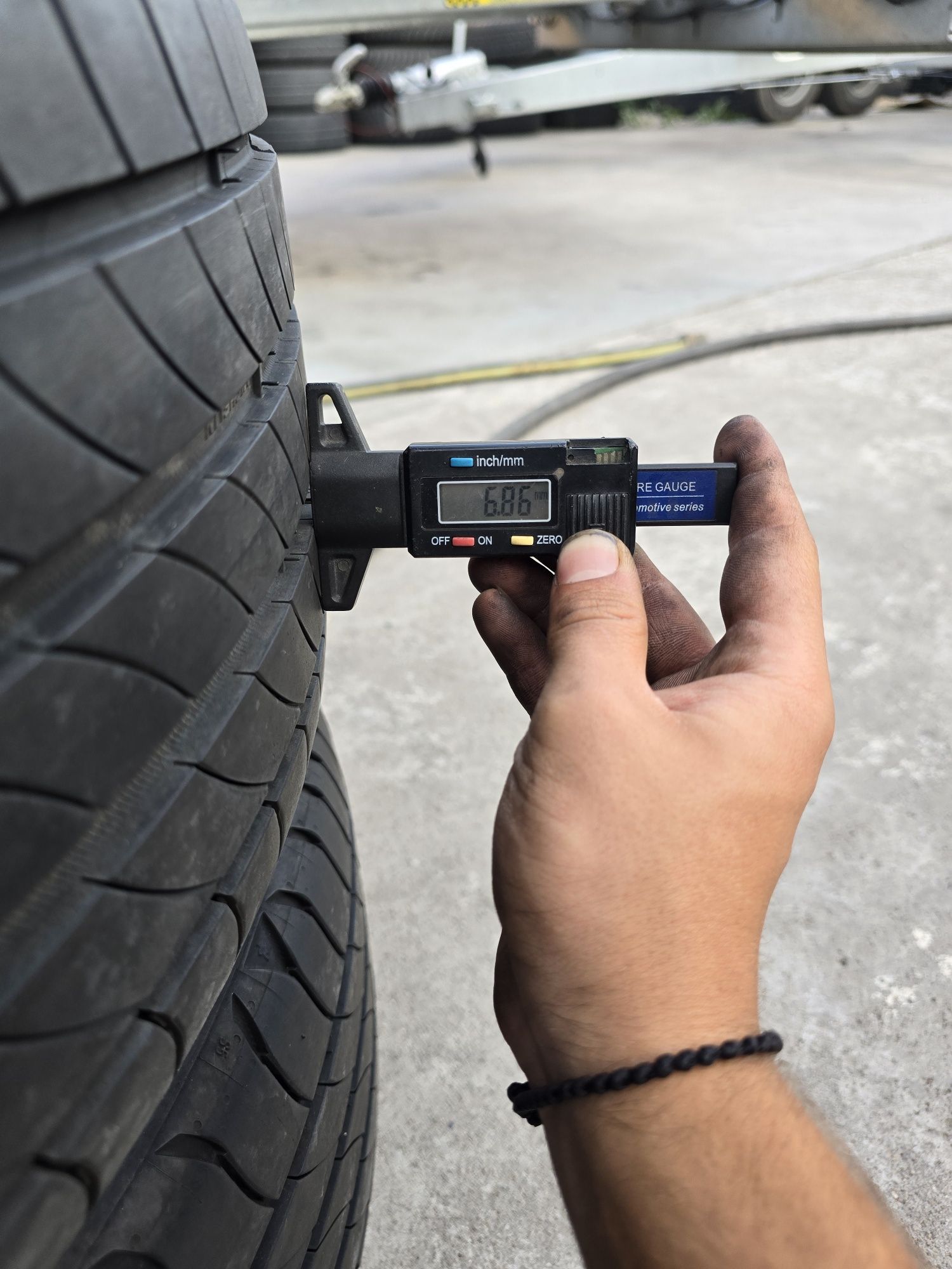 4 Броя Гуми 225/50/17 // 245/45/17 Michelin 23/24dot 6,8mm СПОРТ ПАКЕТ