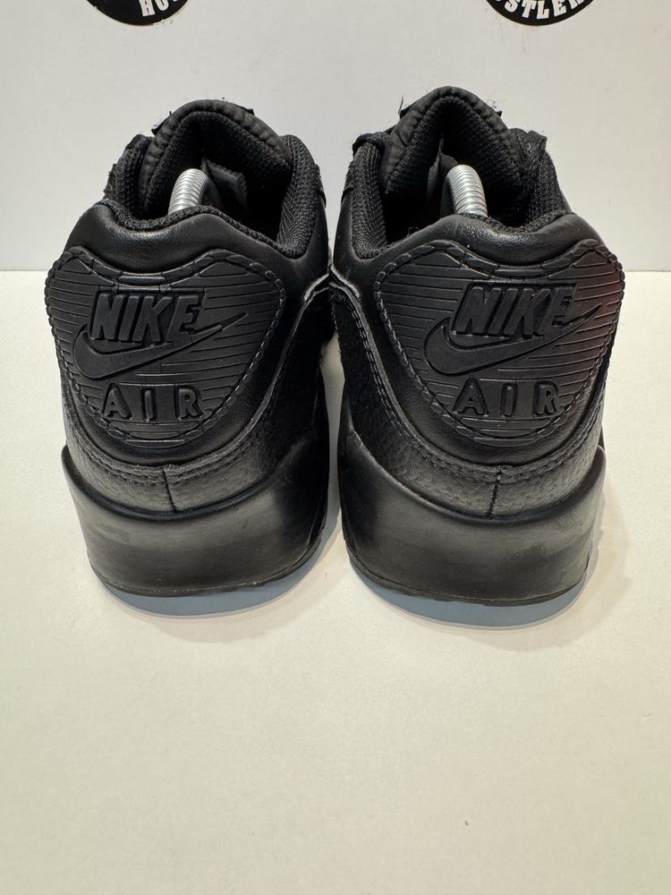 Маратонки NIKE AIR MAX 90 .Номер 42