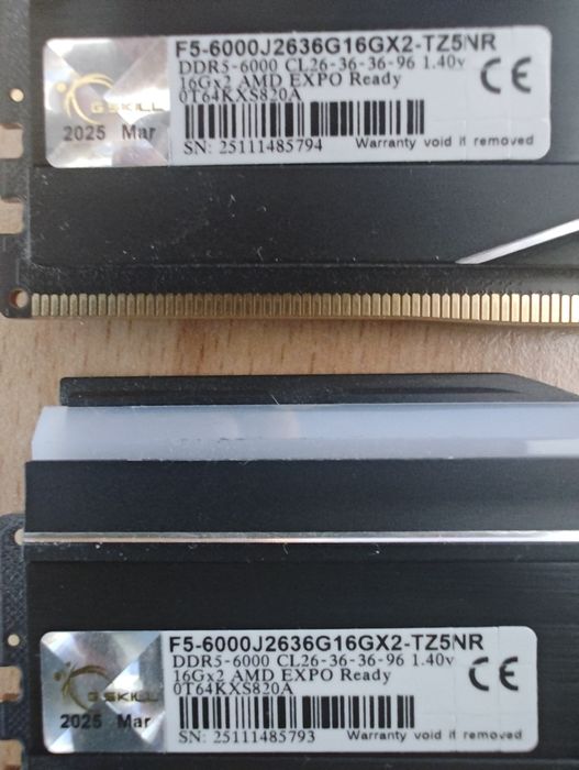 32 GB DDR5 Gskill 6000 CL26 1.4 V (nu 1.45 V)