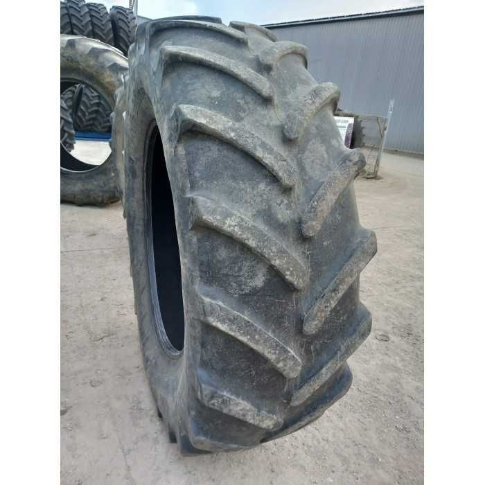 Anvelope Firestone 520/70R38 pentru Claas și Deutz-Fahr.
