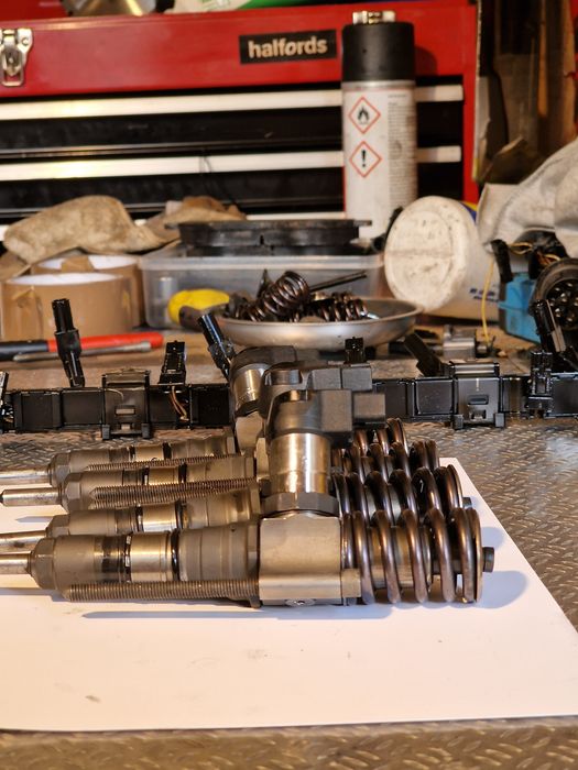 Injectoare passat b6 BKP 170CP PD 2.0