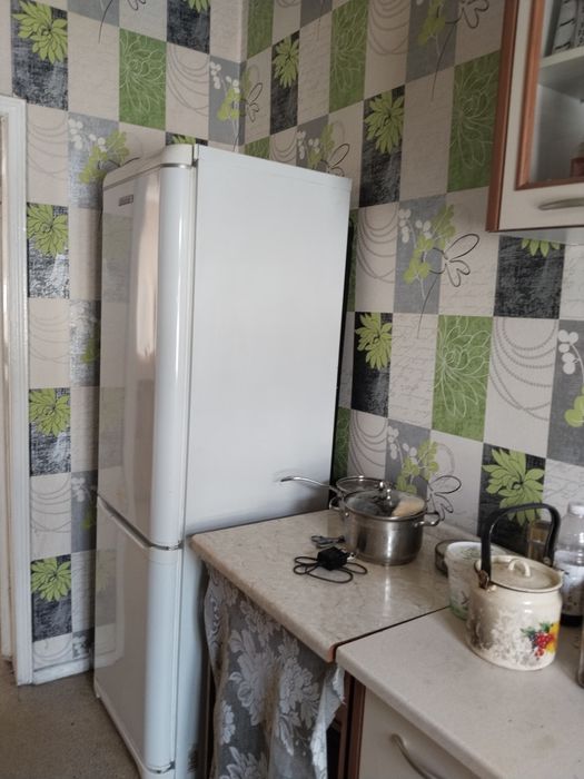 Продам 2 комнатную квартиру Спутник -9. 2/1/2