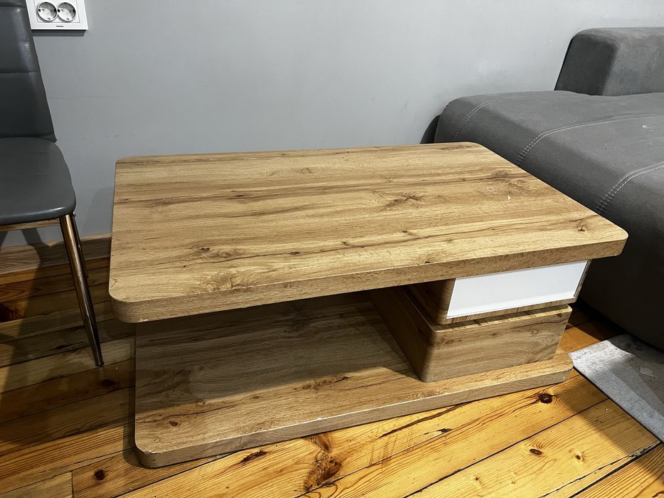 Въртяща се холна маса от МДФ