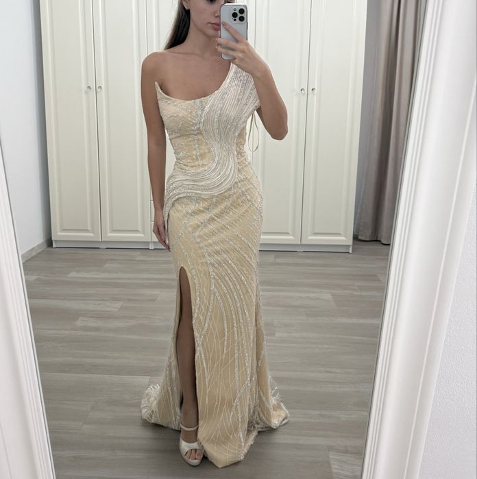 Rochie de ocazie cumparata
