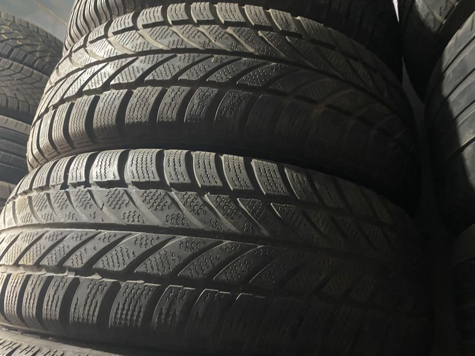 Шины Germany  215/65/16 2шт