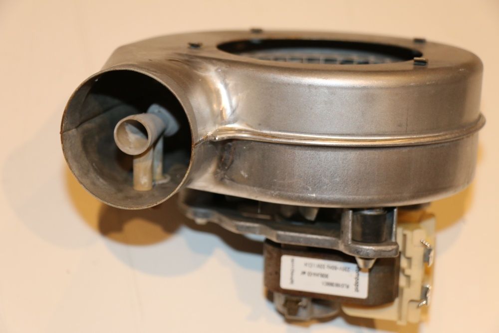 Ventilator centrala termica Ferroli 32 W