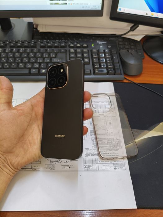 Honor X6c 6+6/128gb(2024)ideal ochilmagan usta kurmagan aybi yuq