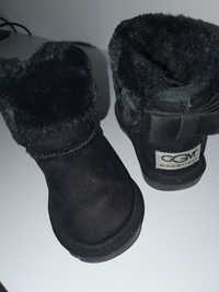 Cizme ghete tip UGG marime 24 imblanite