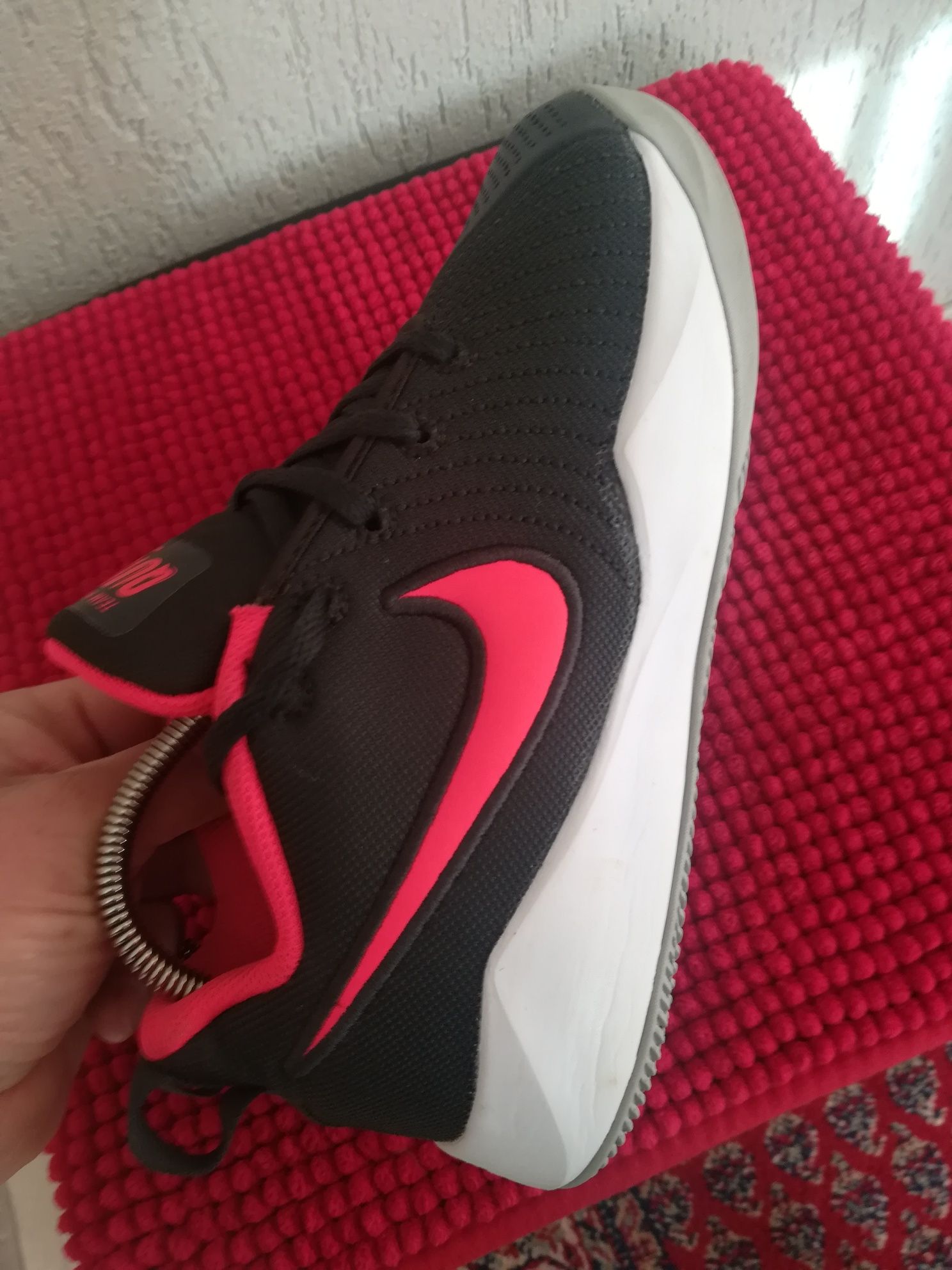 Adidași Nike nr 37,5