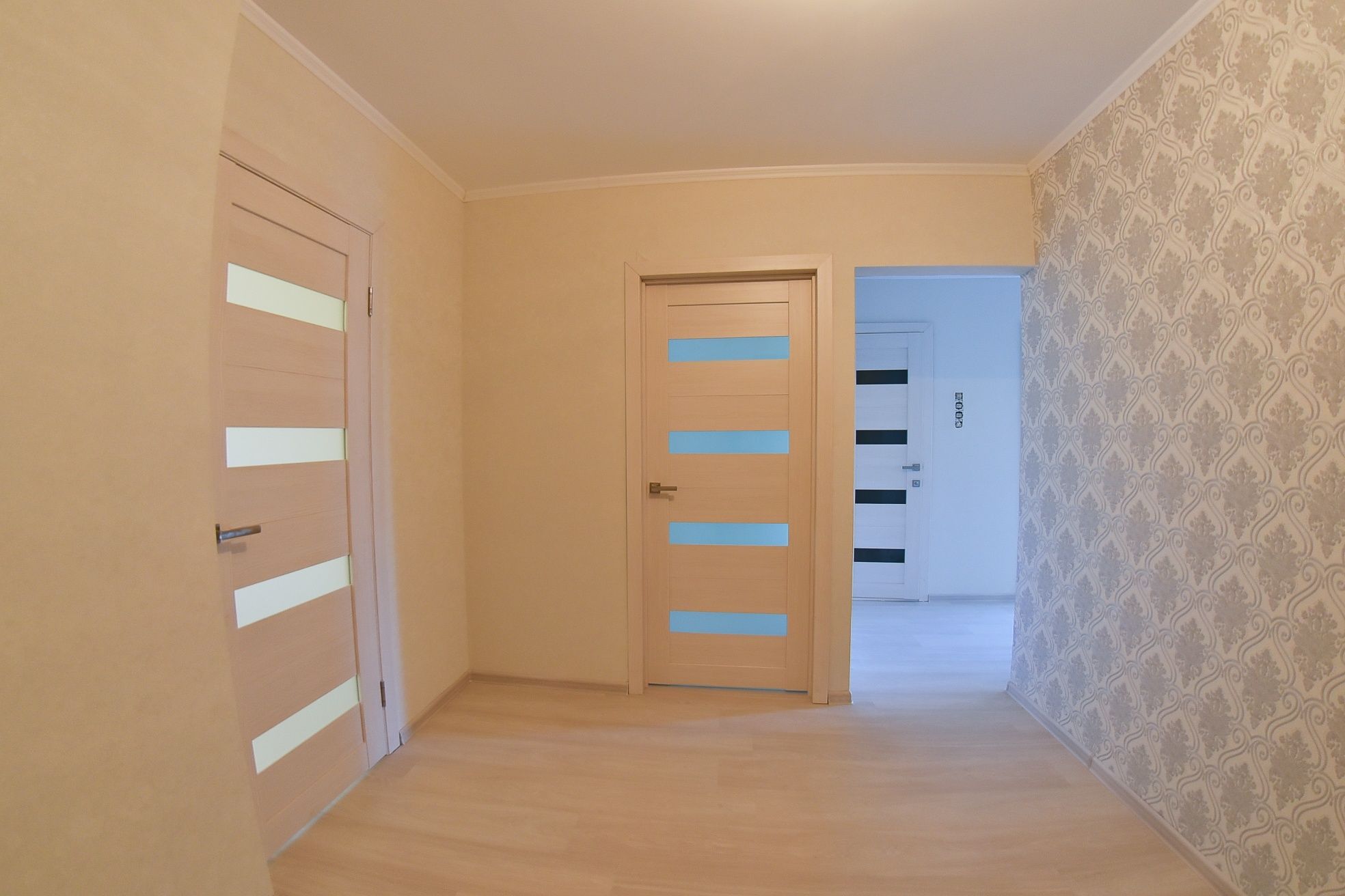 Продам 3-комн-ю в КЖБИ