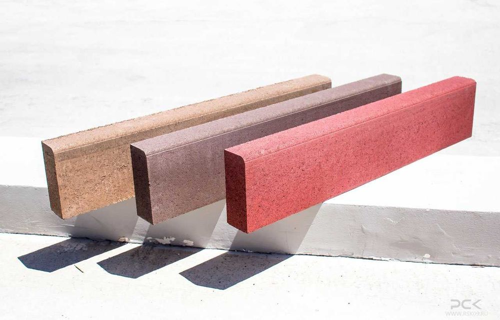 Гранитные бордюры. Гранитная брусчатка.