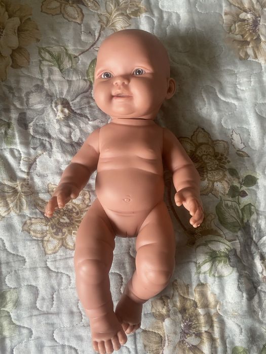 Продам куклу Llorens