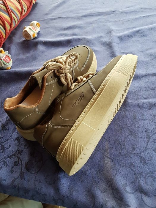 Pantofi sport barbati 42/42,5 ! Deosebiti! Noi !