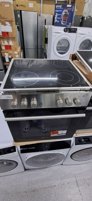 Set cuptor Bauknecht + plita vitroceramica Import Germania GL33