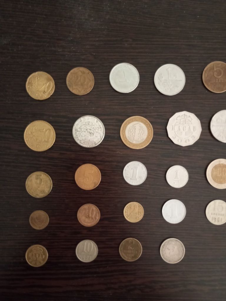 Очень редкие  монеты из разных стран  и старые монеты