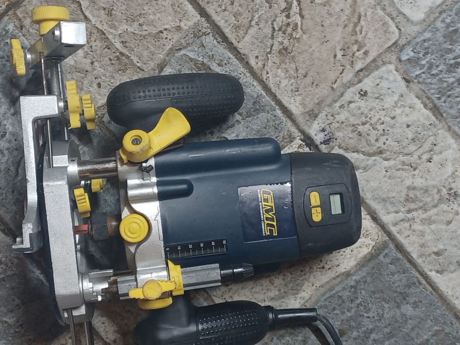 Freza pentru lemn englezeasca GCM de 1800 w