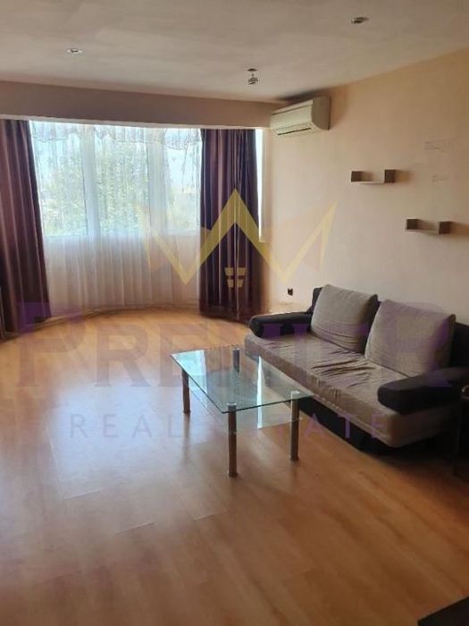 Дава се под наем Двустаен апартамент в Варна, Цветен квартал - 60 кв.м за 433.5 € - Снимка #1