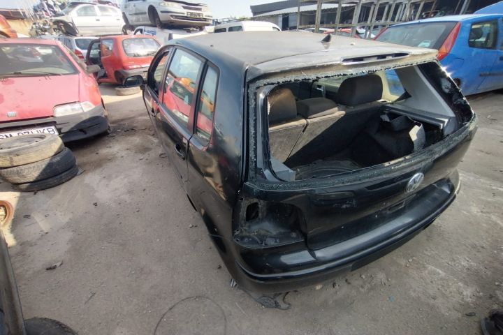 Compresor AC 6Q0 820 803D Volkswagen VW Polo a 4-a generatie 9N (face