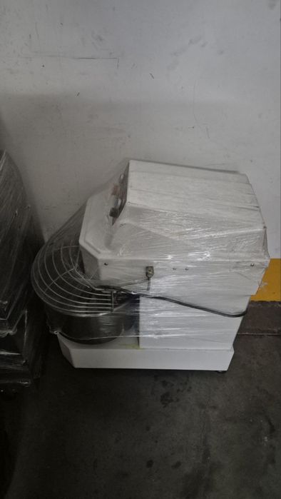 Тестомес. Тестомешалка в илеальном состоянии.