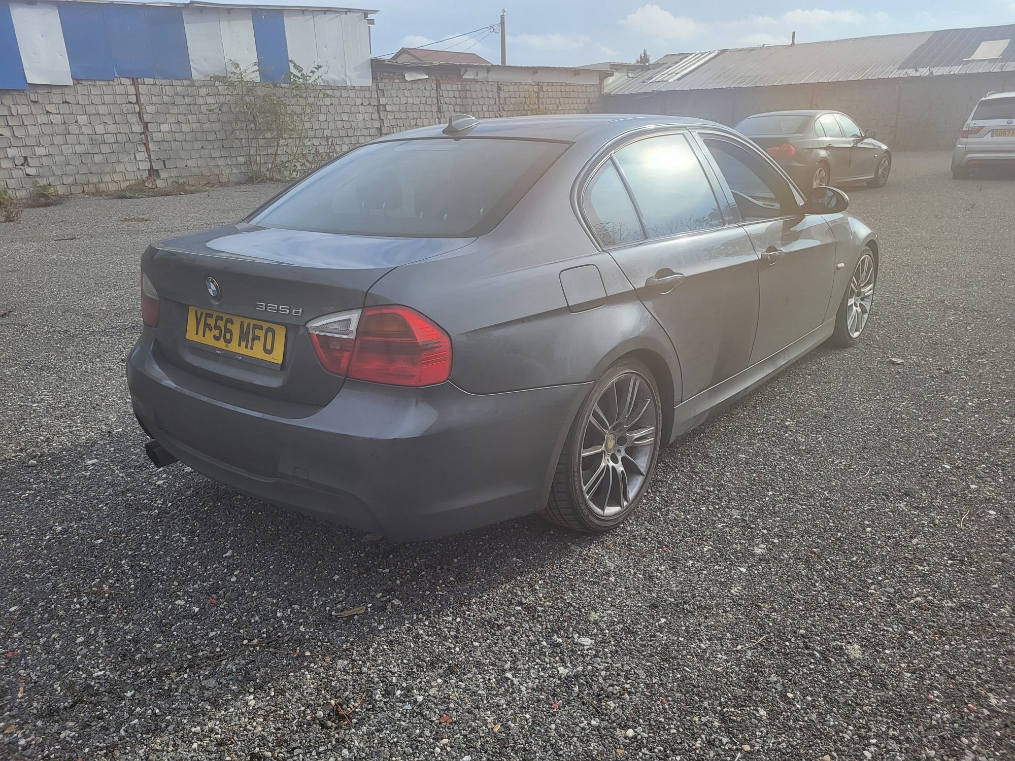 Bara spate M pachet bmw e90 nonfacelift