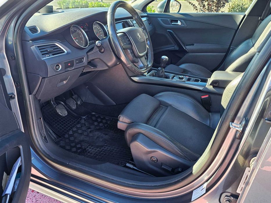 Vând Peugeot 508 Allure an 2012
