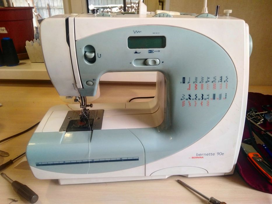 Ремонт ,настройка швейной машинкимашины,  оверлока , Тігін машиналарын