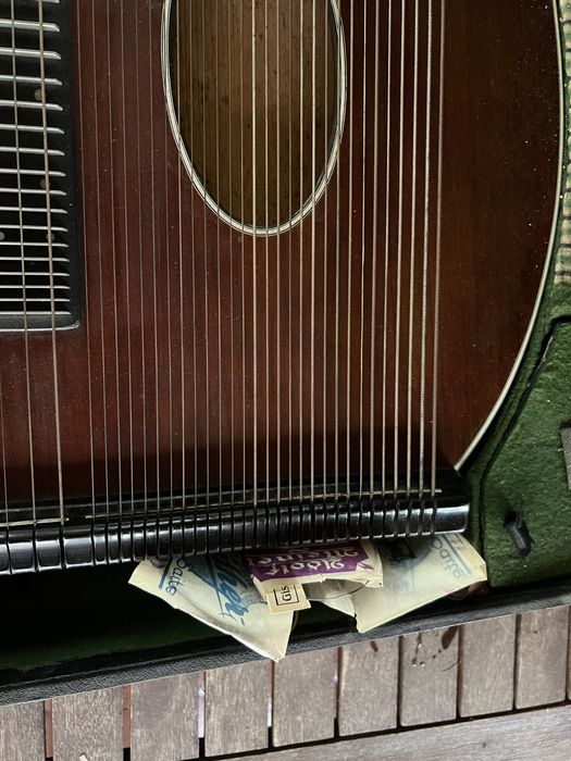 Țitera, citera, Vand instrument cu corzi