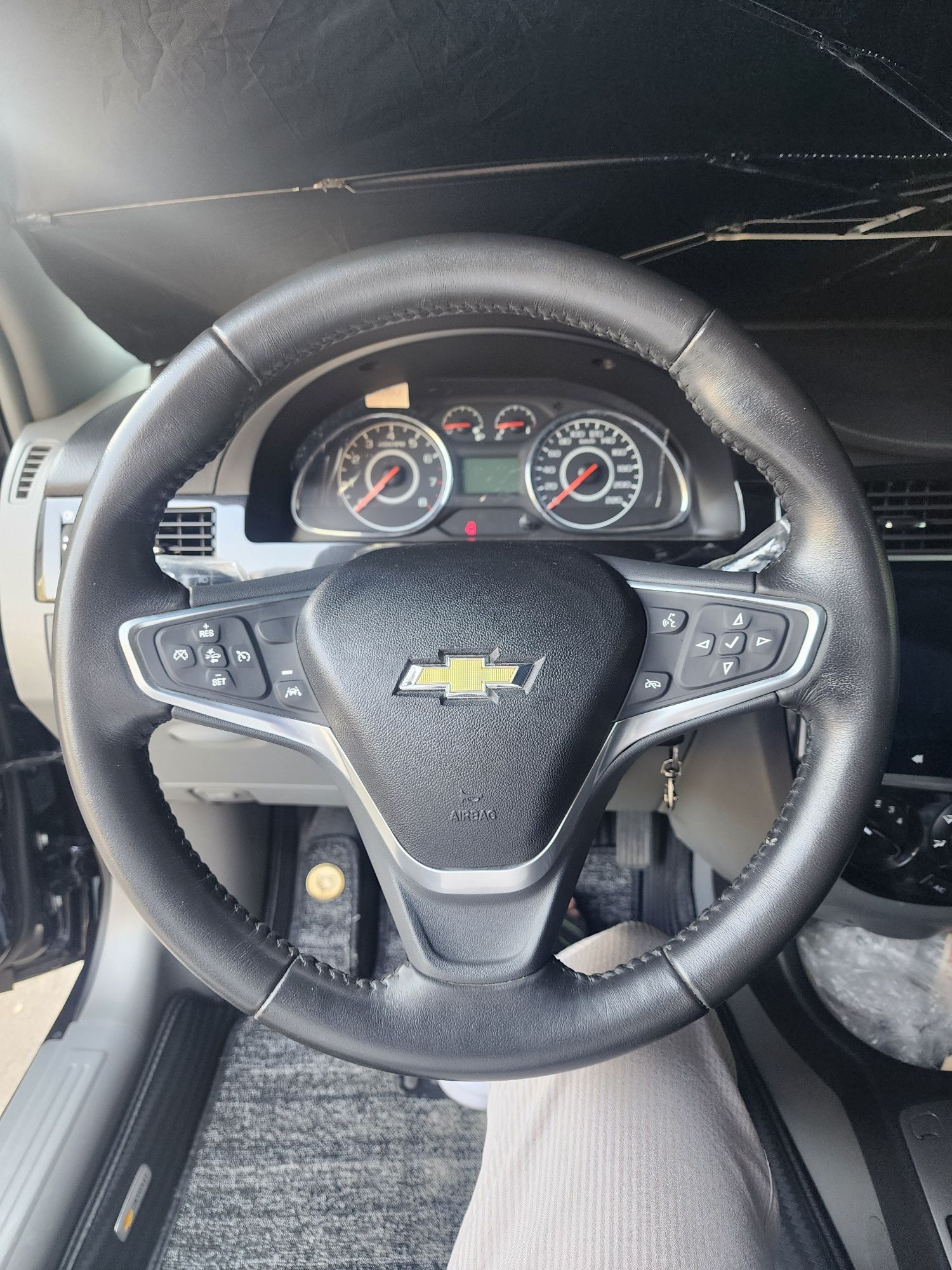 Chevrolet. Jentra 3 poz