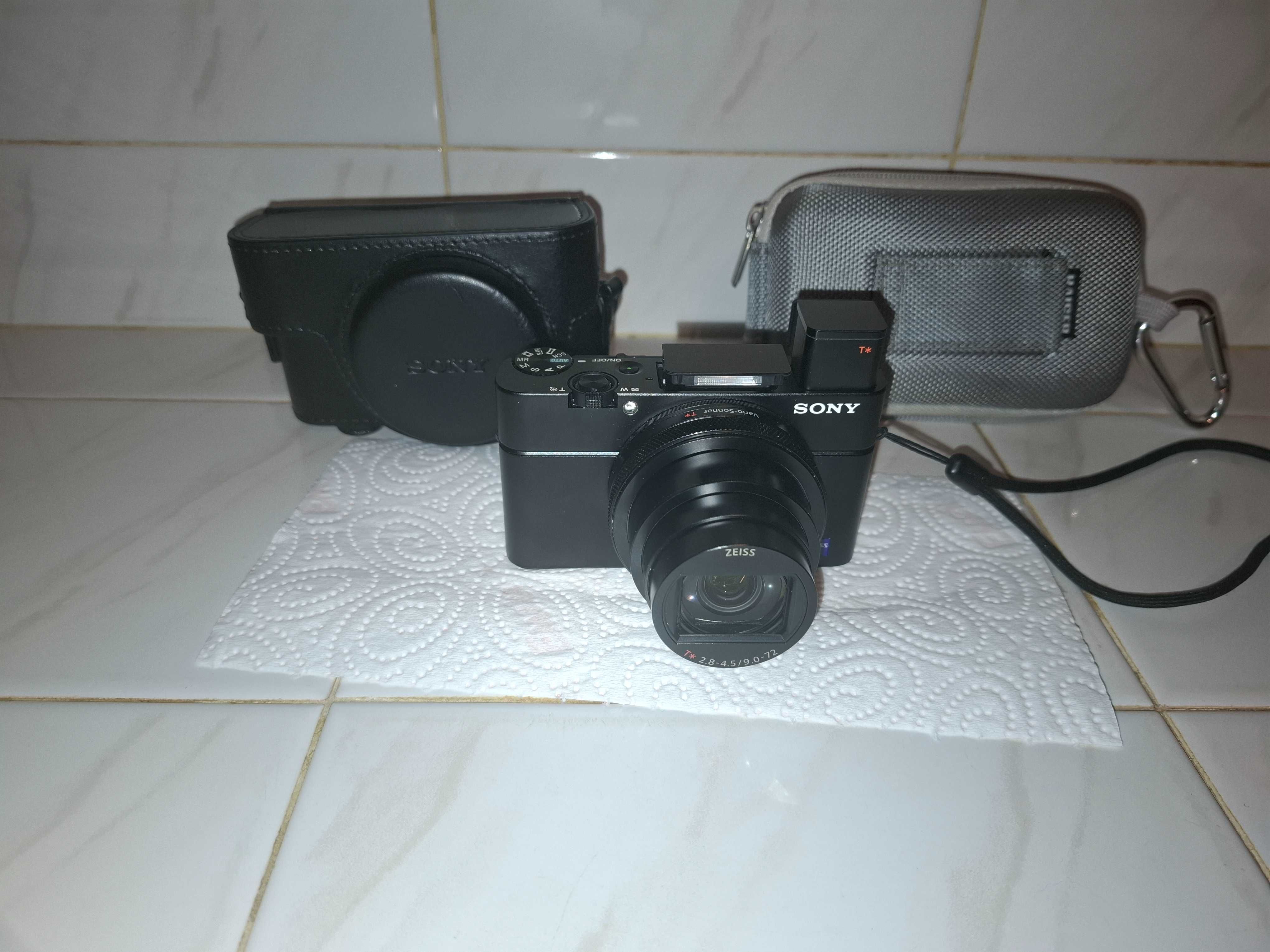 Фотоапарат Sony RX100 VI