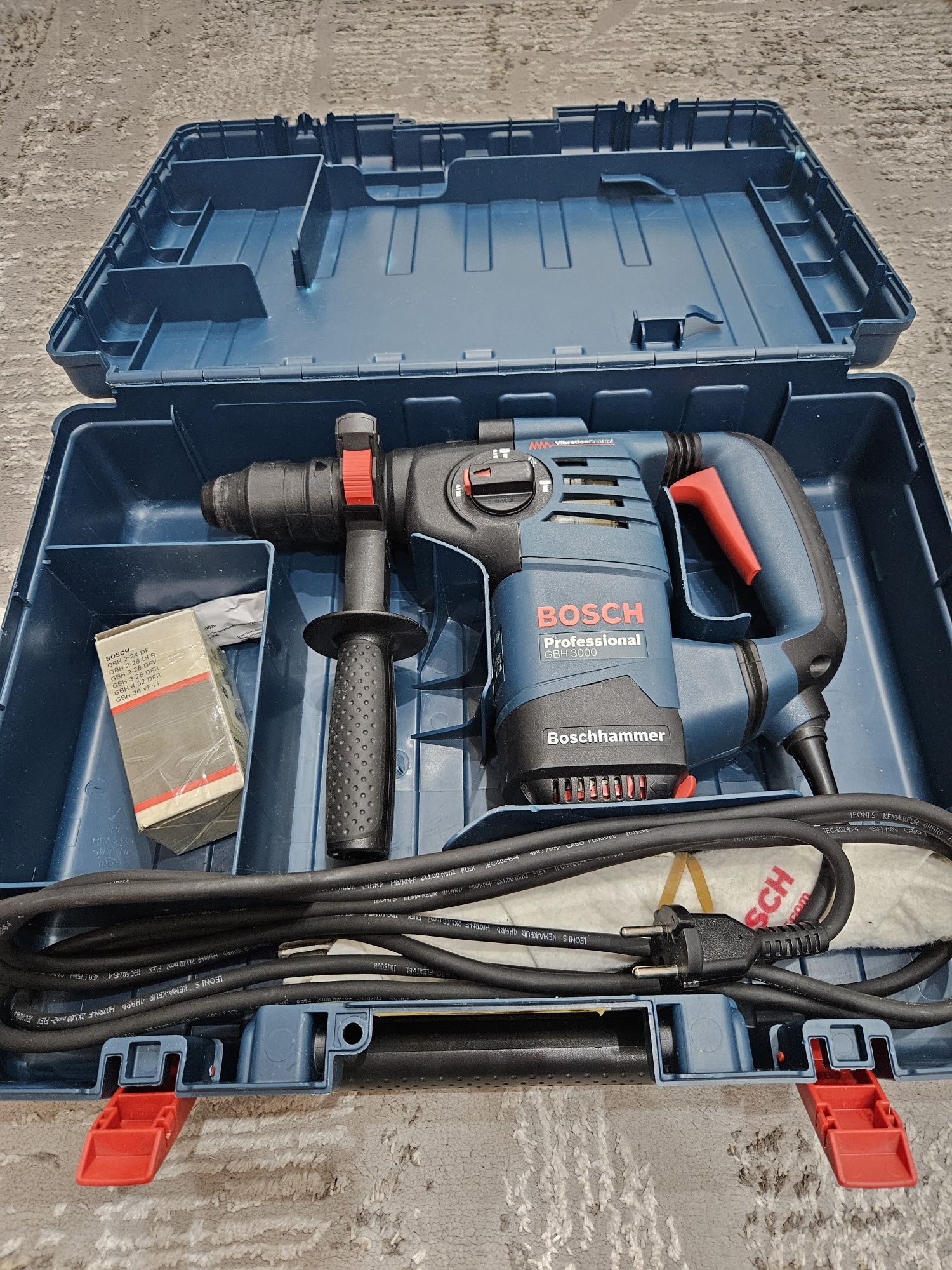 Bosch GBH 3000 Перфоратор