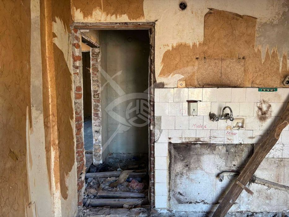 Продава се Многостаен апартамент в София, Център - 110 кв.м за 2082 €/кв.м - Снимка #7