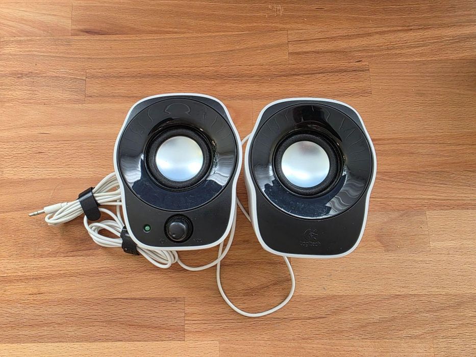 Logitech z120 Колони