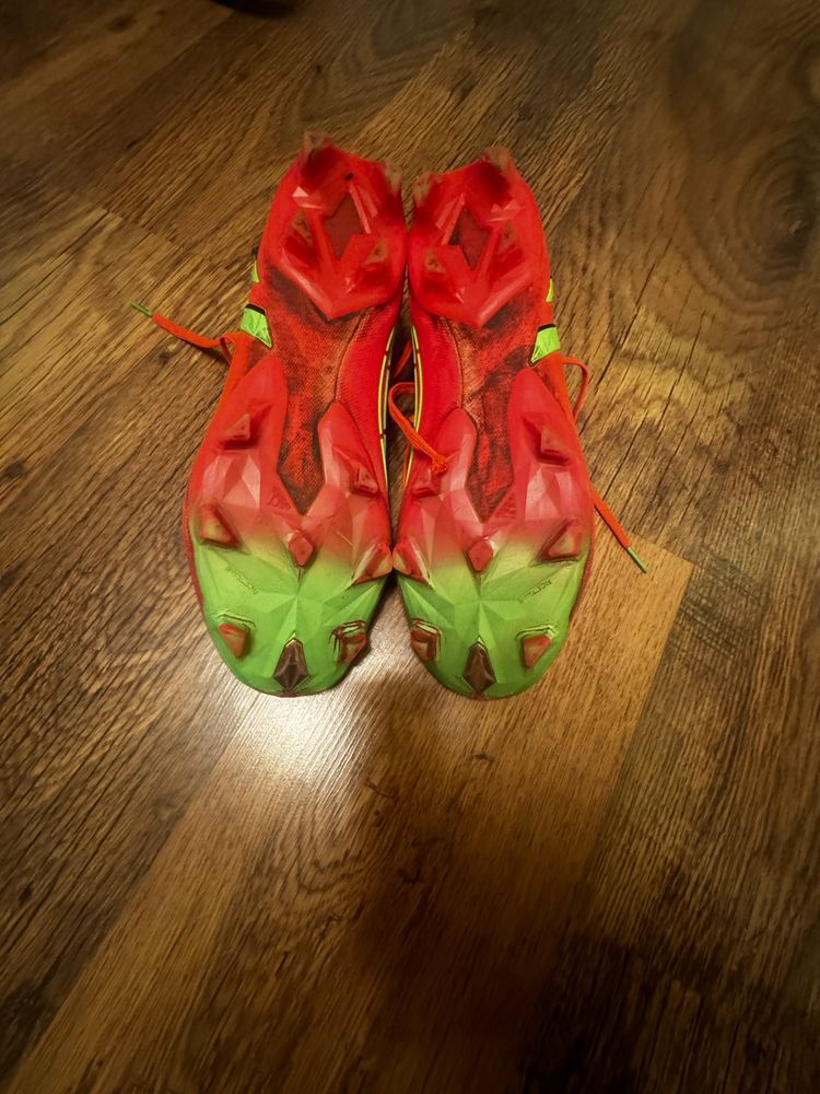 Калеври Adidas Predator edge