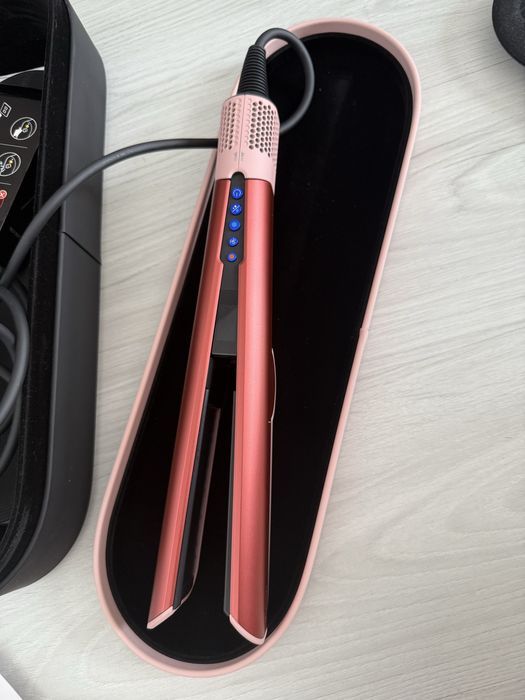 Aparat de indreptat parul dyson HT01 airstrait