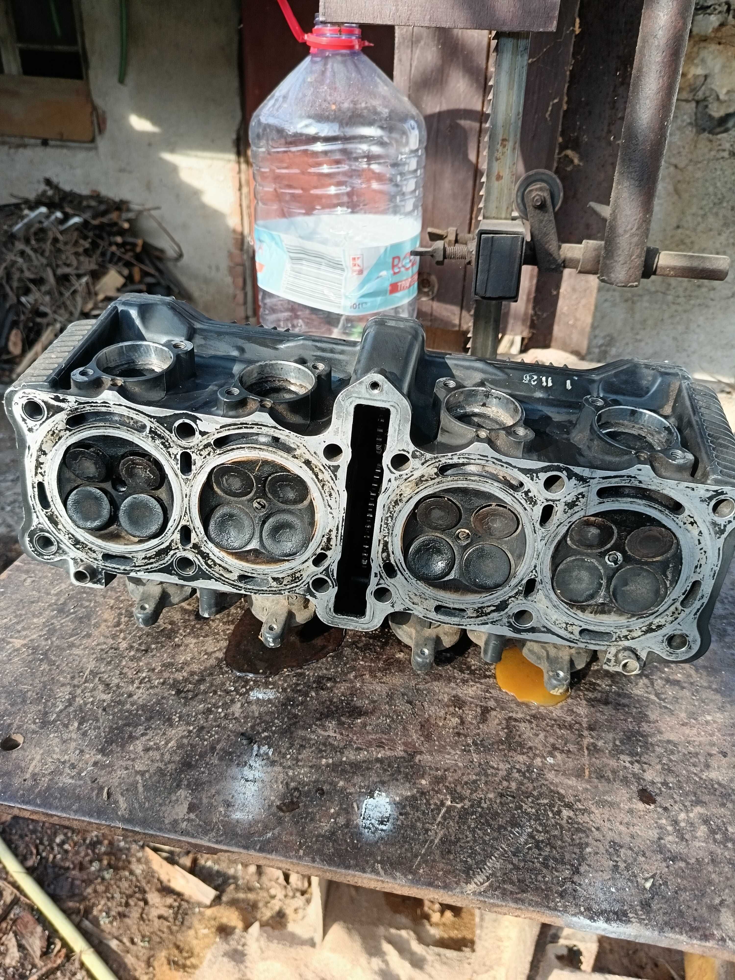 Глава за Suzuki GSXR 750W 1993 г.