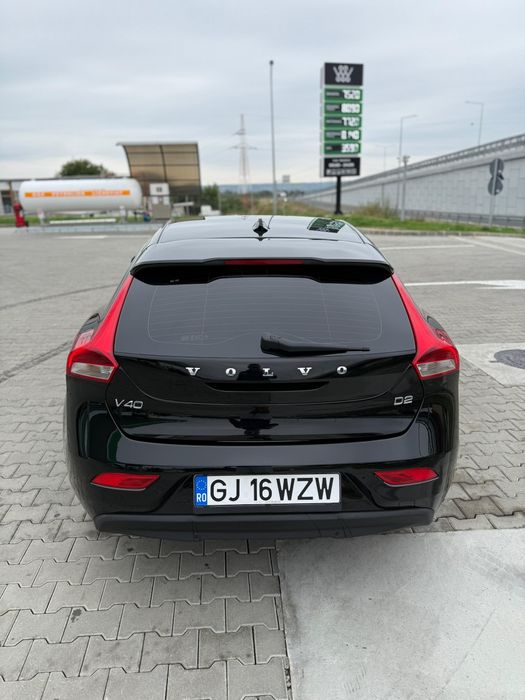 De vanzare  Volvo v40 d2 Import Italia