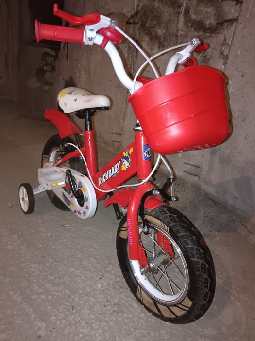 Bicicleta Rich Baby 2-5 ani
Roți 12"