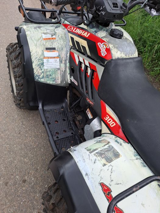 Vând atv linhai worker de 300cm 4x4