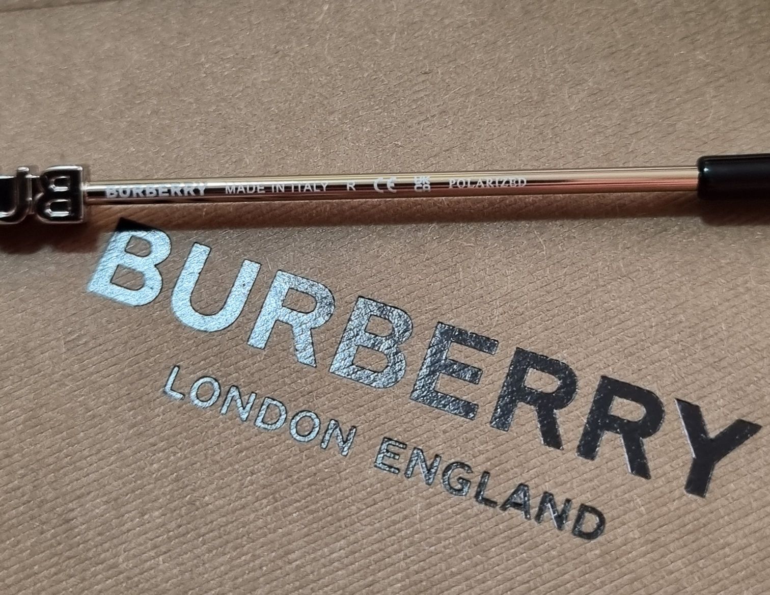 Ochelari de soare Burberry noi originali