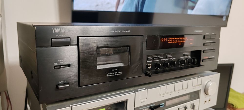 Yamaha KX-490 casetofon deck