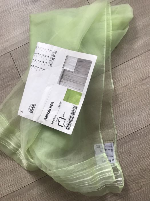 Тюль Икея новая. Скатерти новые на маленький столик, штора  короткая